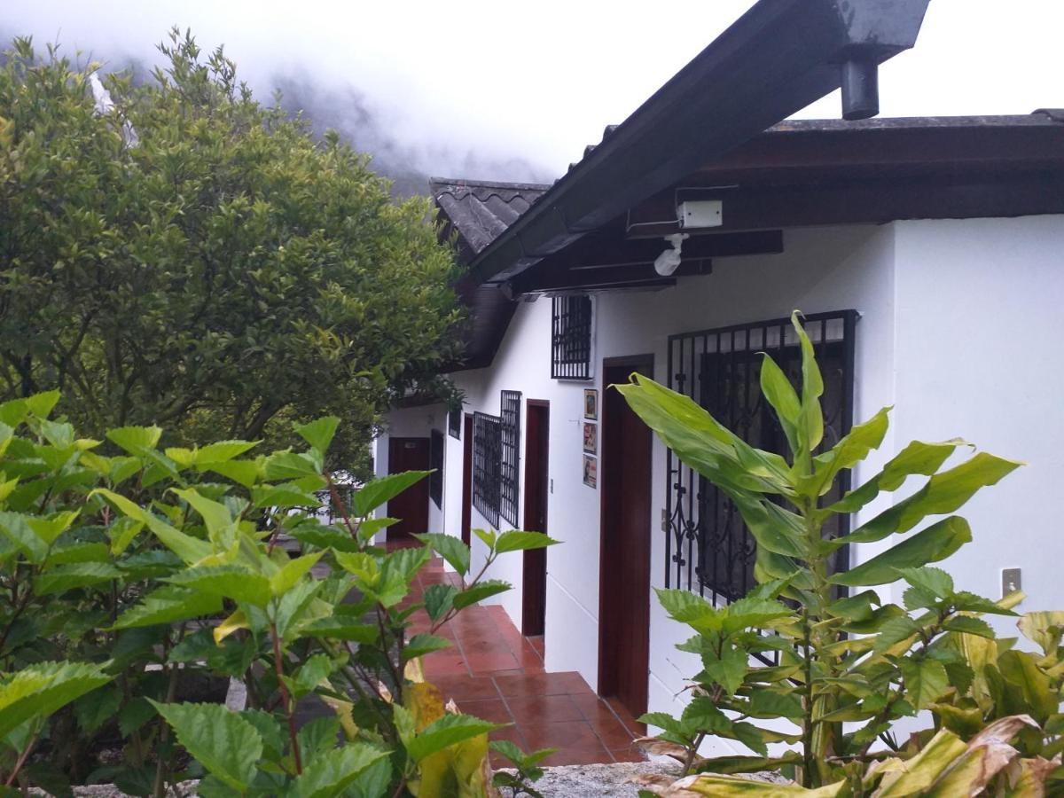 Hotel Casa del Peregrino Santo Thomas Baños Exterior foto